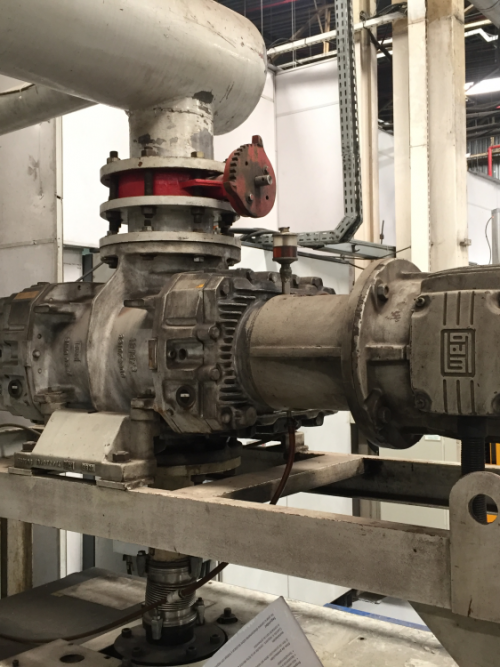 BOMBA ROOTS ANTES 01